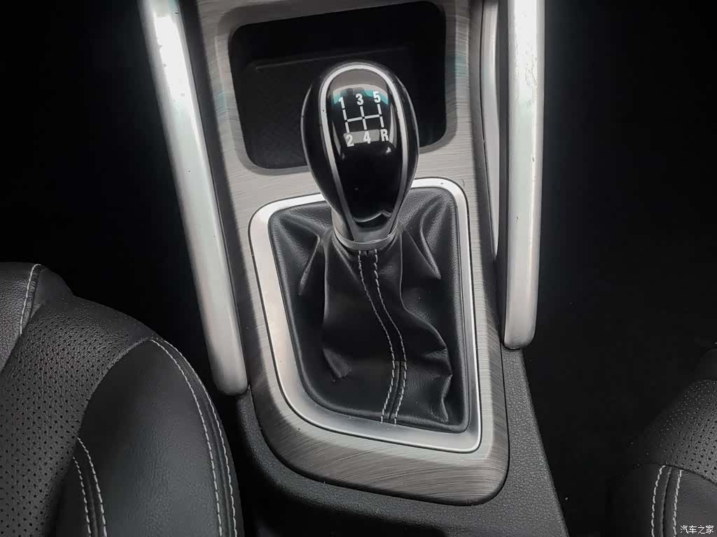 Geely X3, 2018 13