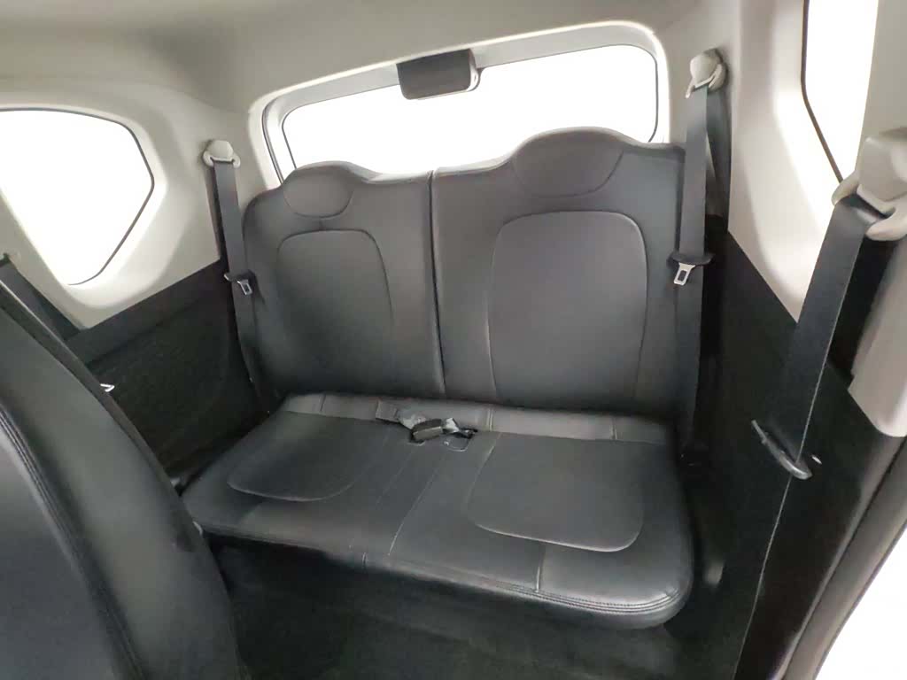 Wuling MINIEV, 2022 15