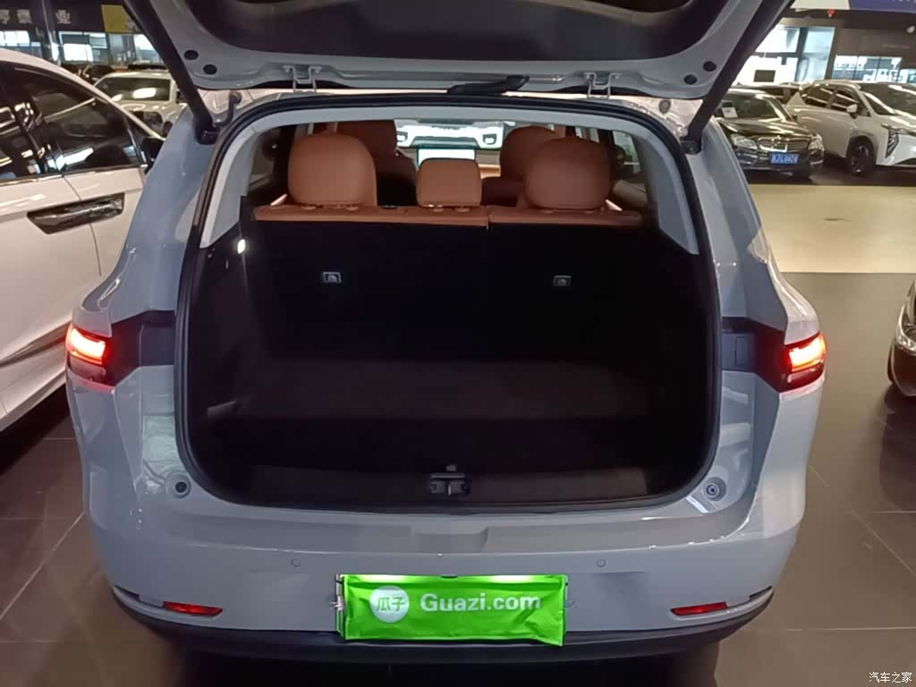 Leapmotor C10, 2025 19
