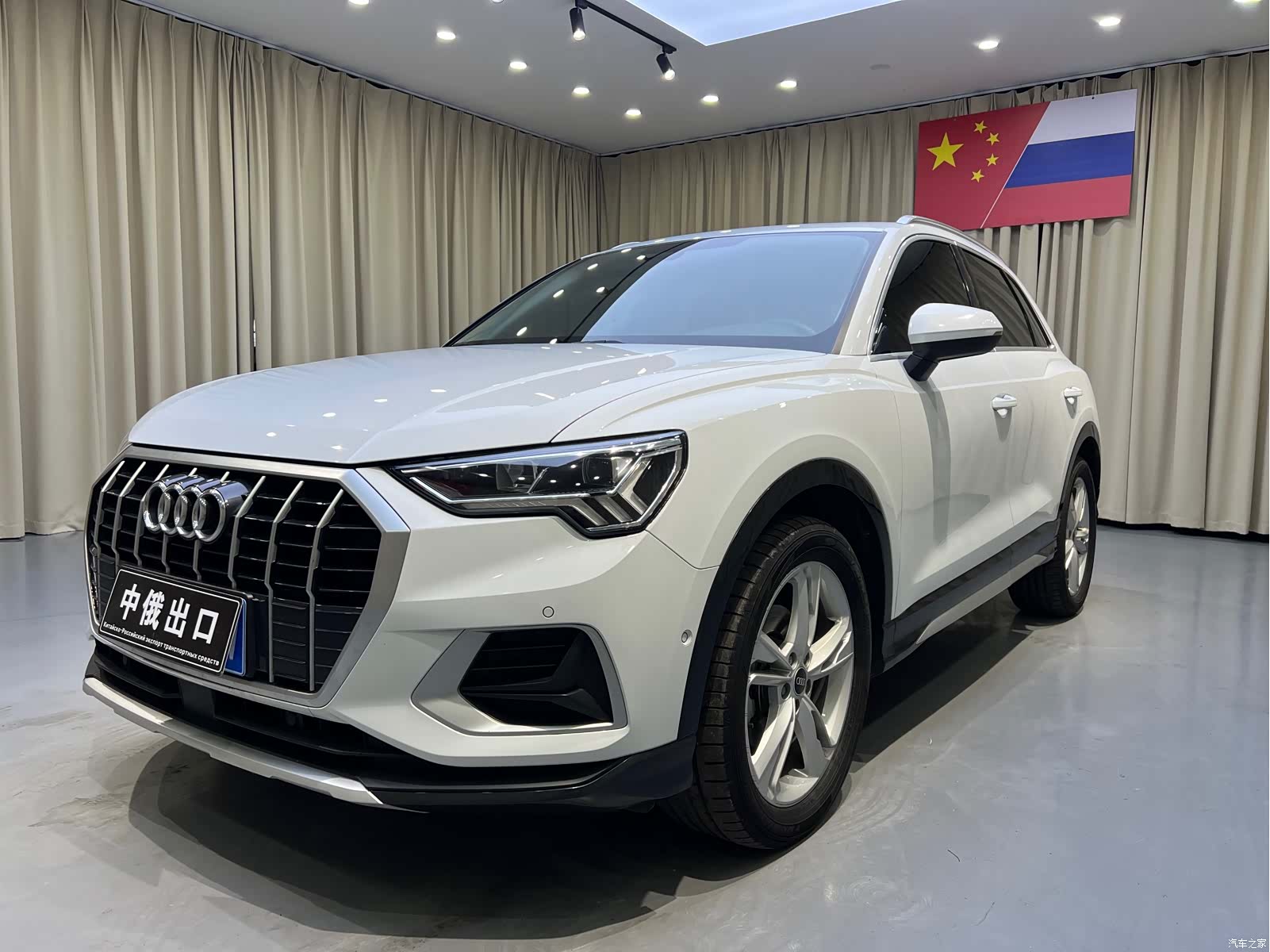 Audi Q3, 2022 1