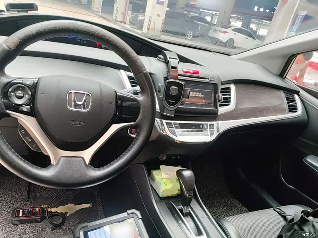 Honda Jade, 2015 10