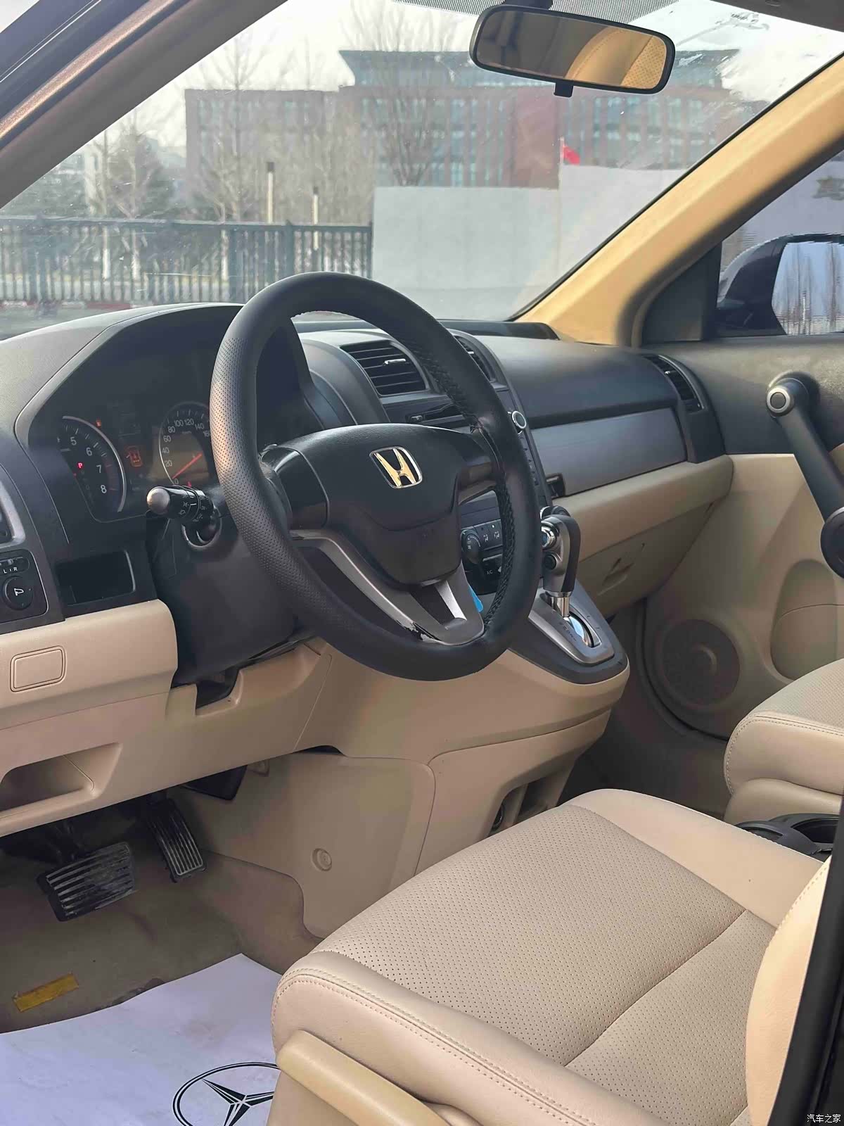 Honda CR-V, 2011 4