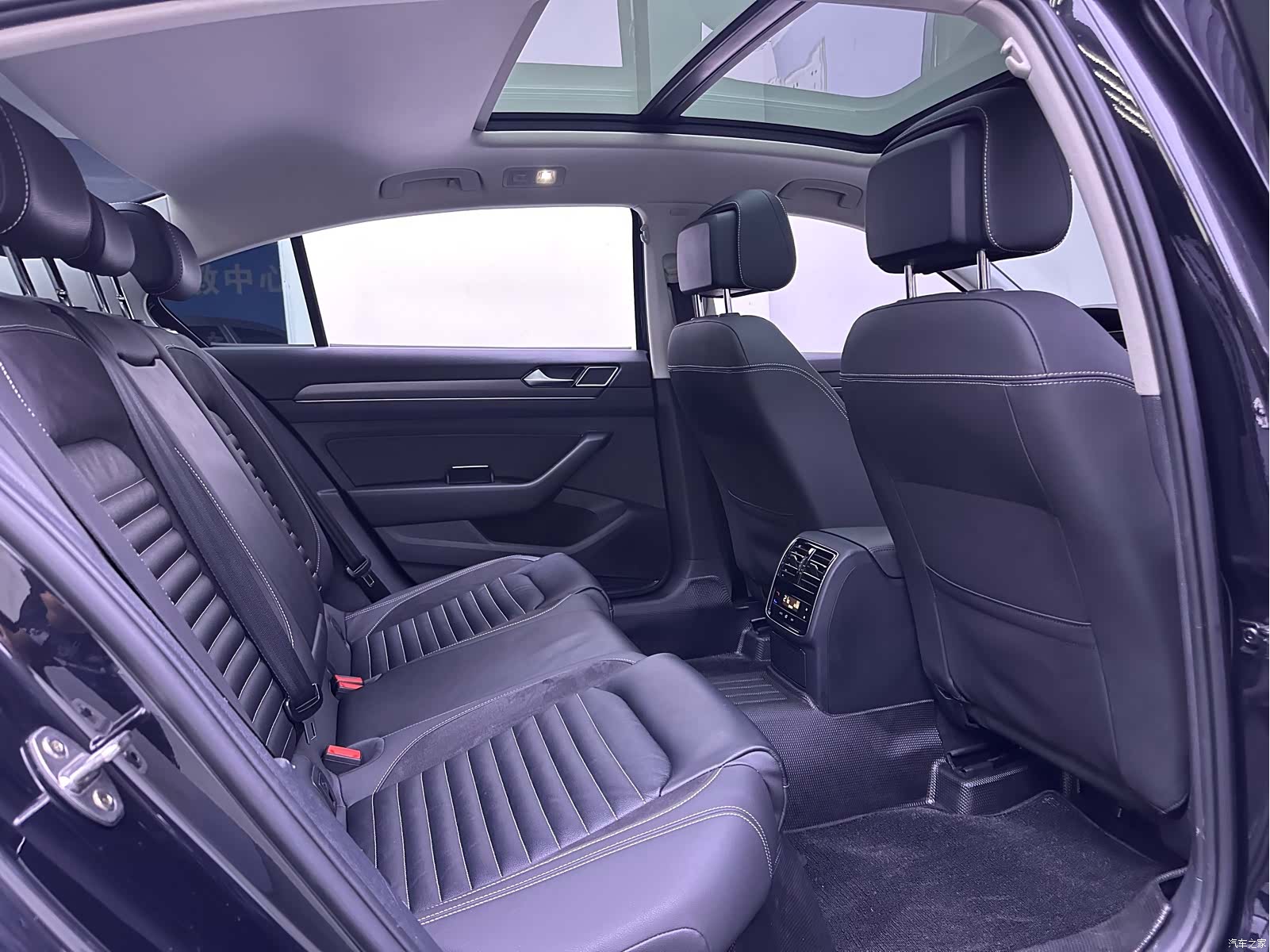 Volkswagen Magotan, 2021 13
