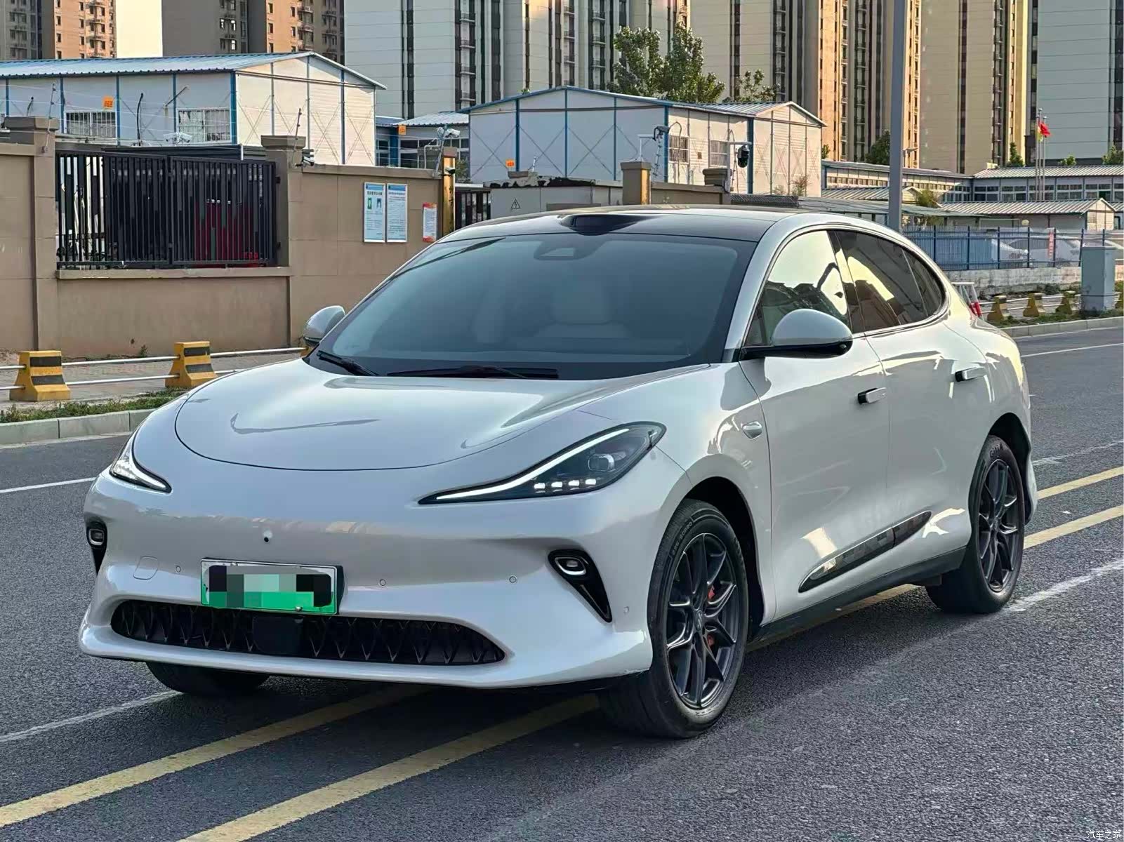 IM Motors LS6, 2025 1