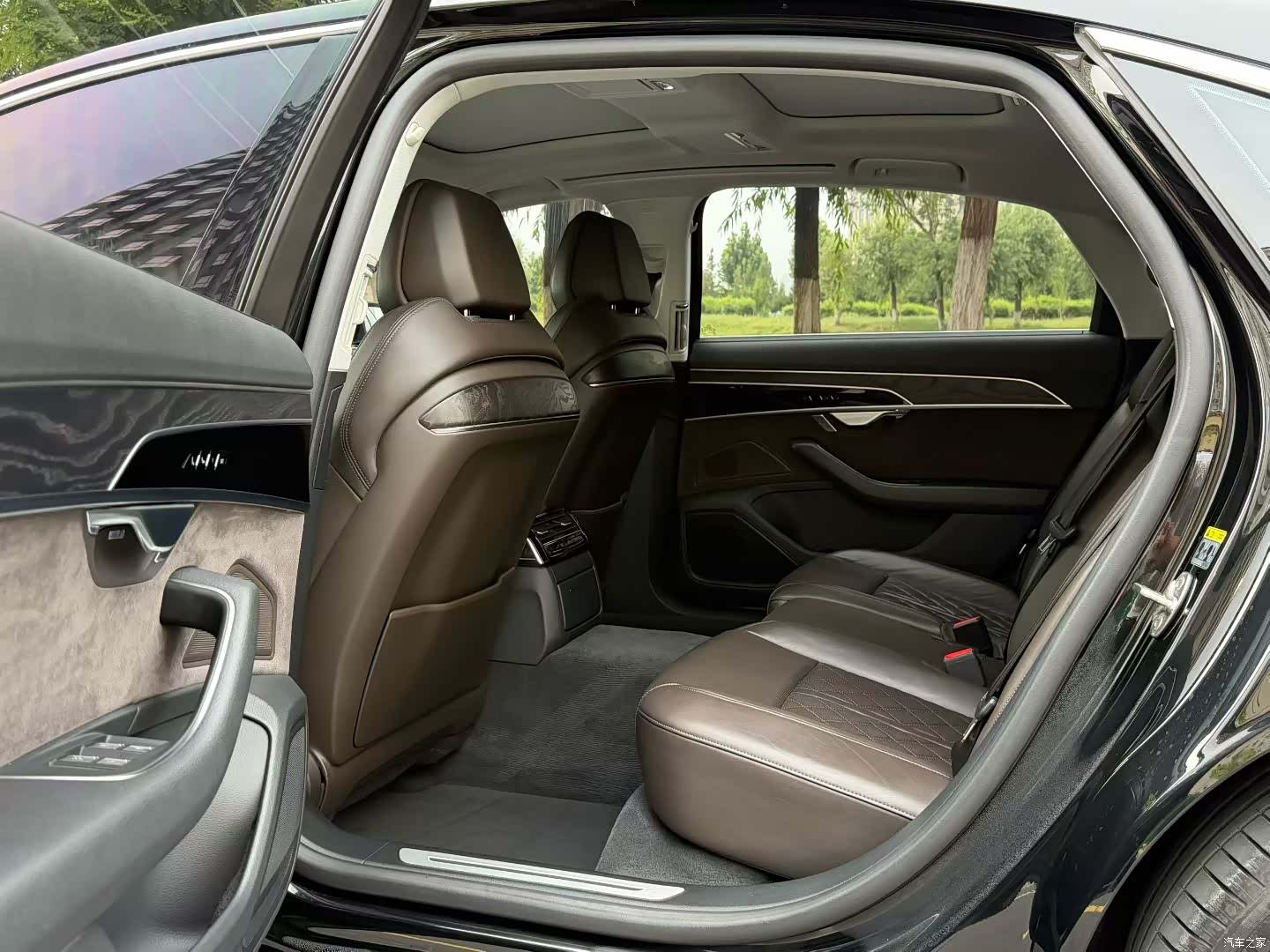 Audi A8L, 2021 6
