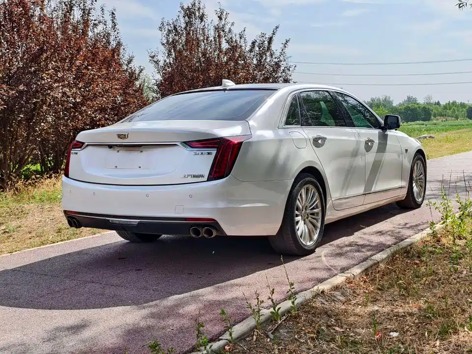 Cadillac CT6
