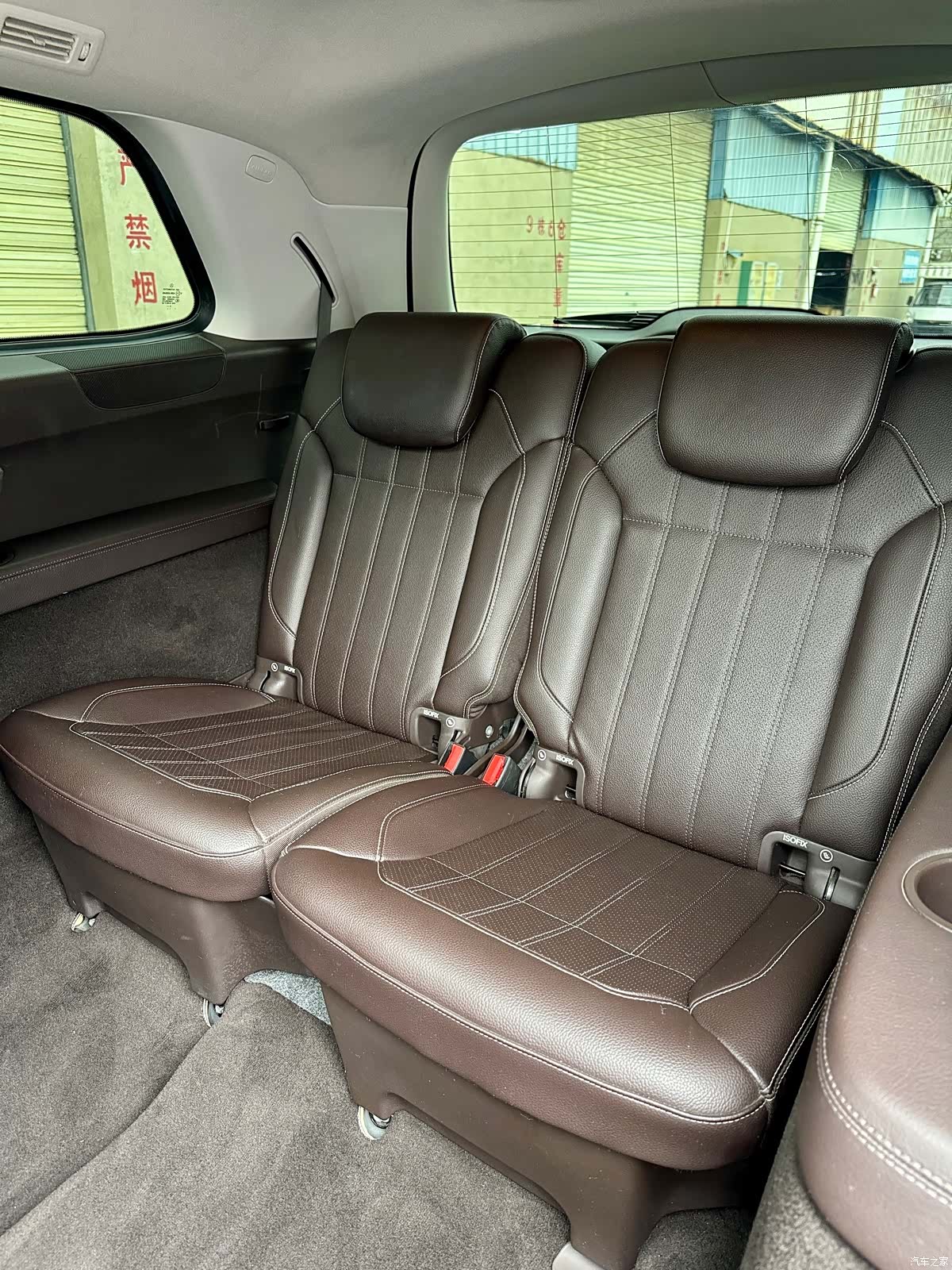 Mercedes-Benz GLS, 2016 15