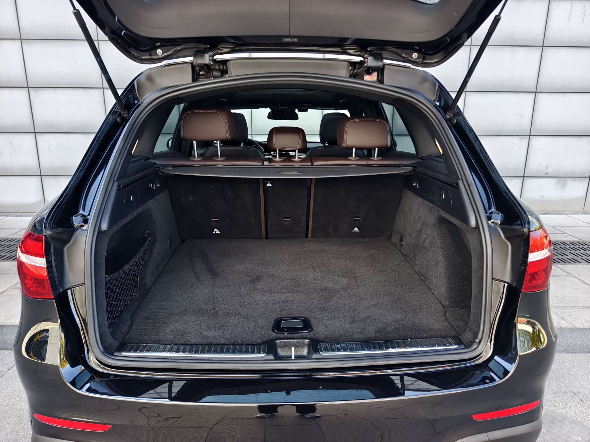 Mercedes-Benz GLC, 2018 17