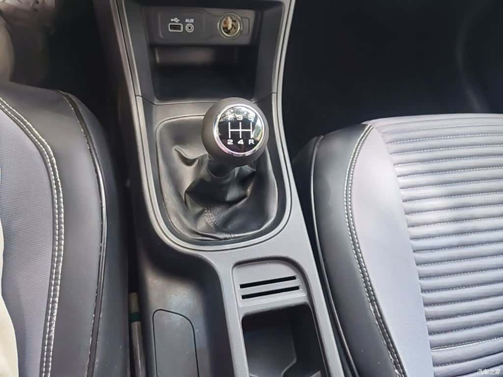 Roewe 360, 2016 14