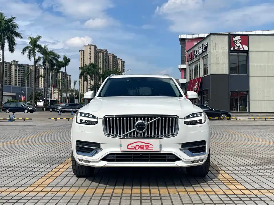 Volvo XC90
