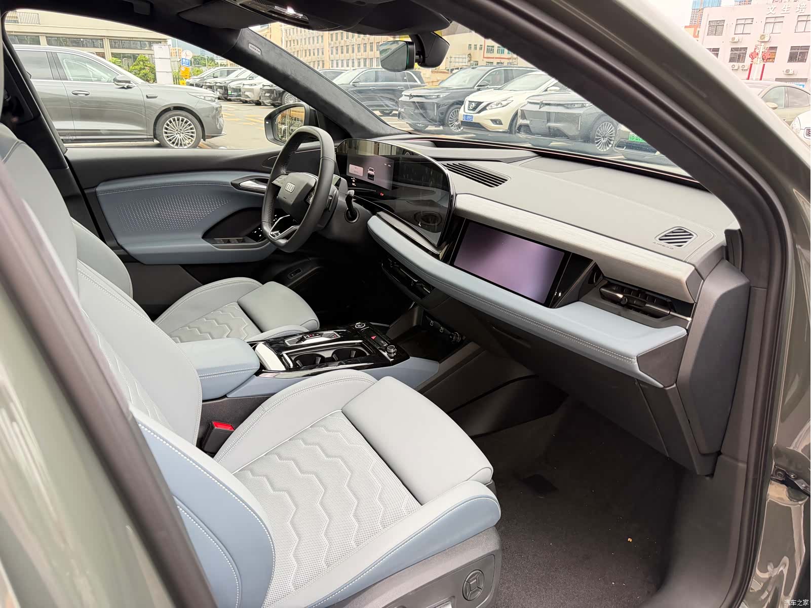 Audi e-tron, 2025 13