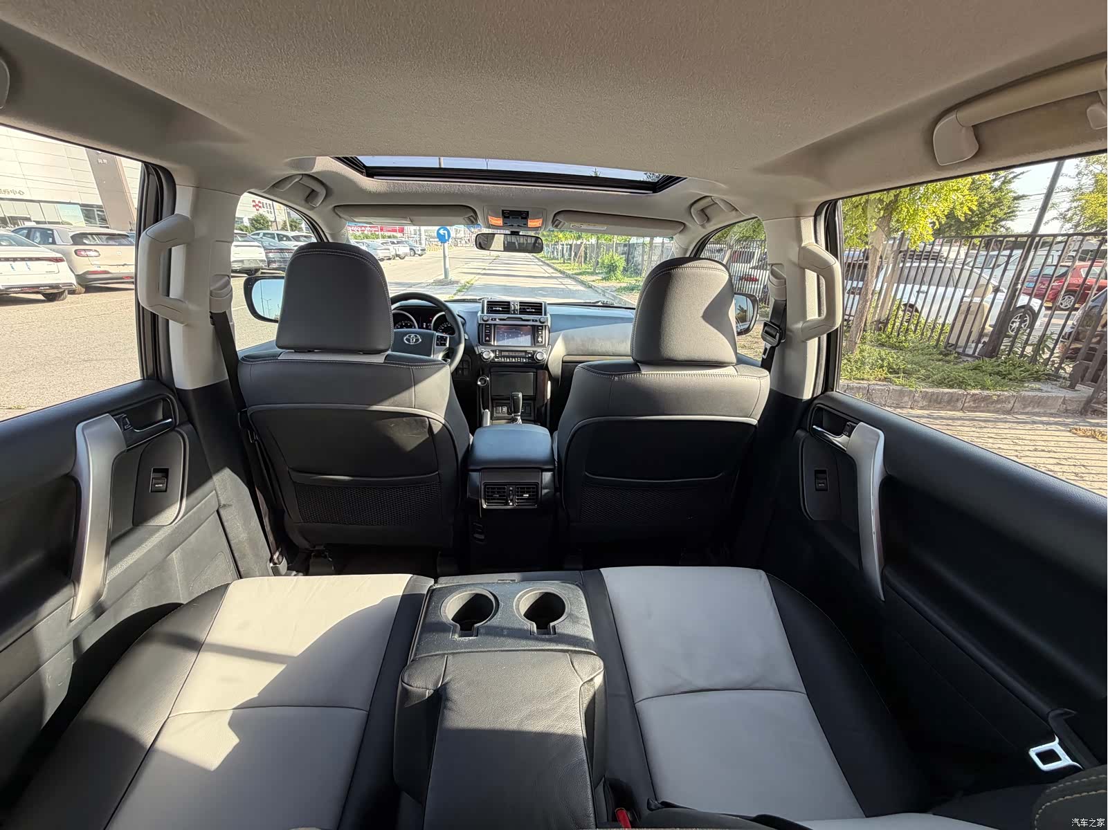 Toyota Prado, 2014 27