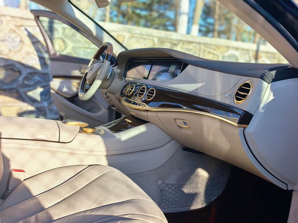 Mercedes-Benz Maybach S-class