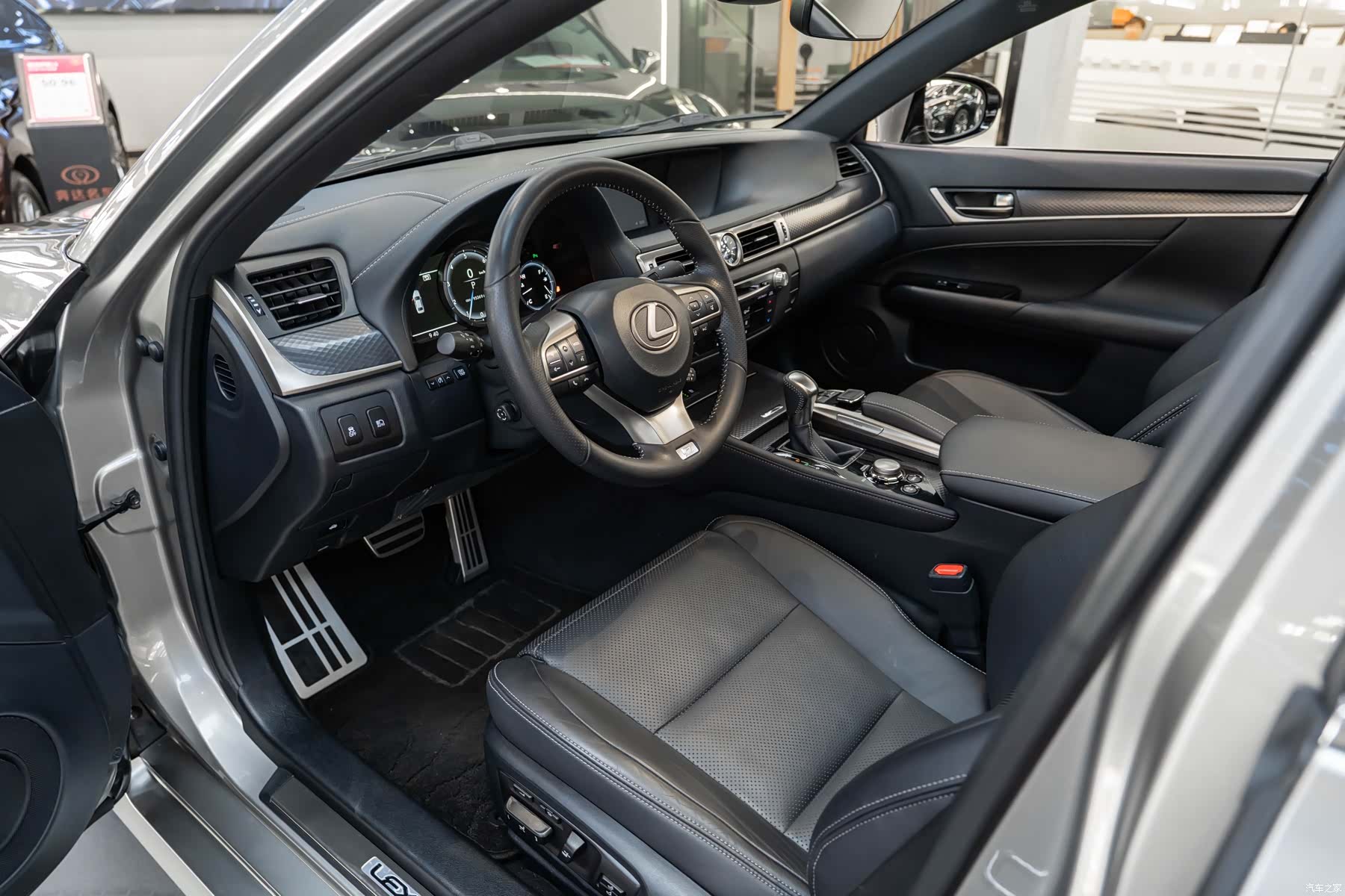 Lexus GS, 2019 9