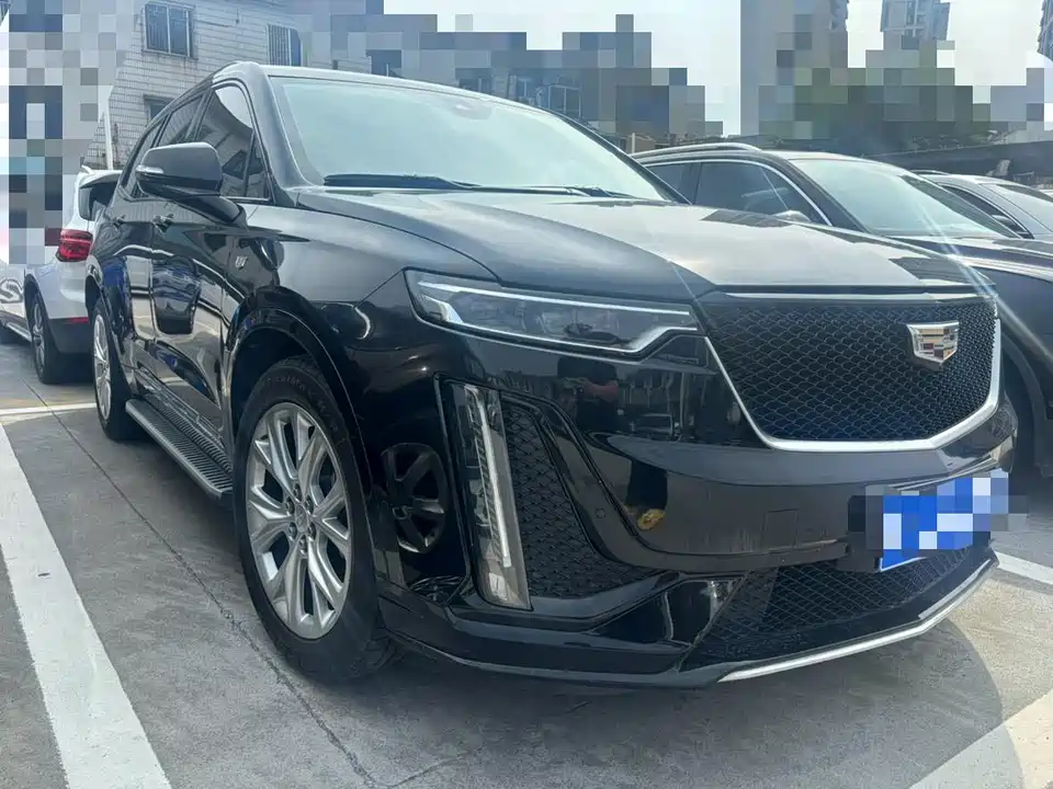 Cadillac XT6