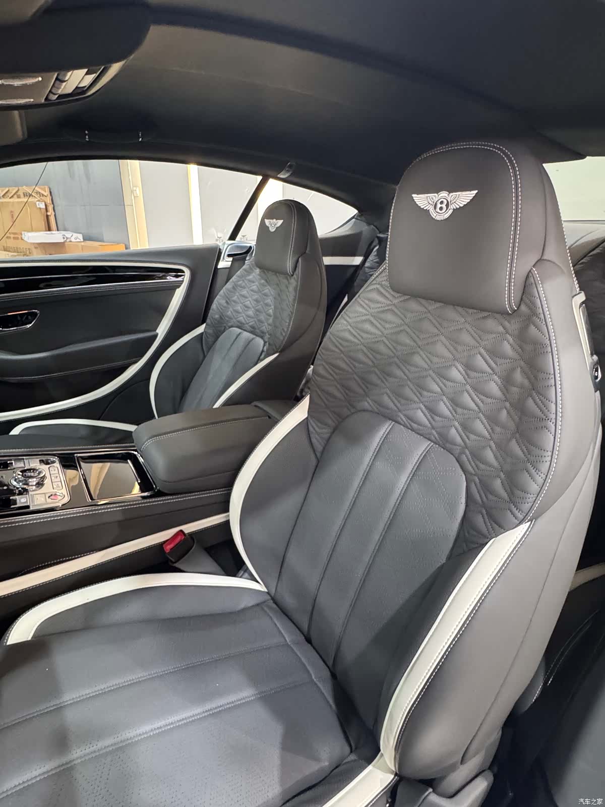 Bentley Continental GT, 2012 11