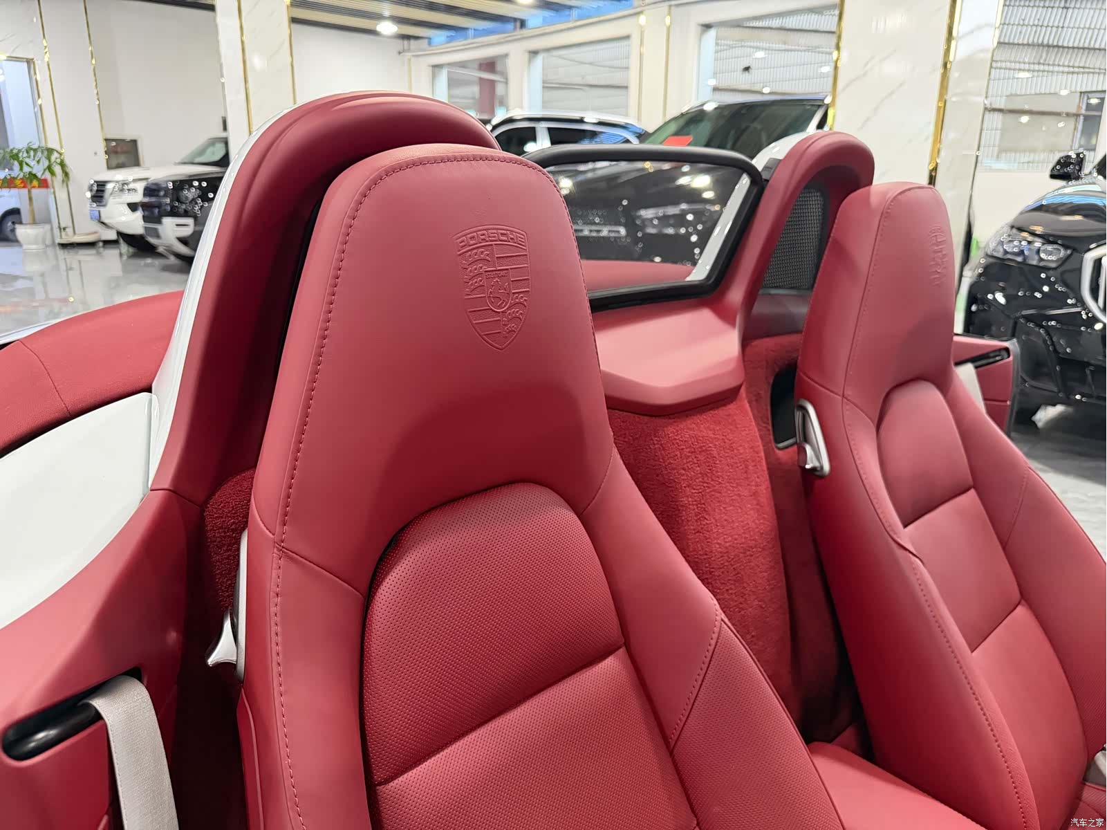 Porsche Boxster, 2023 12