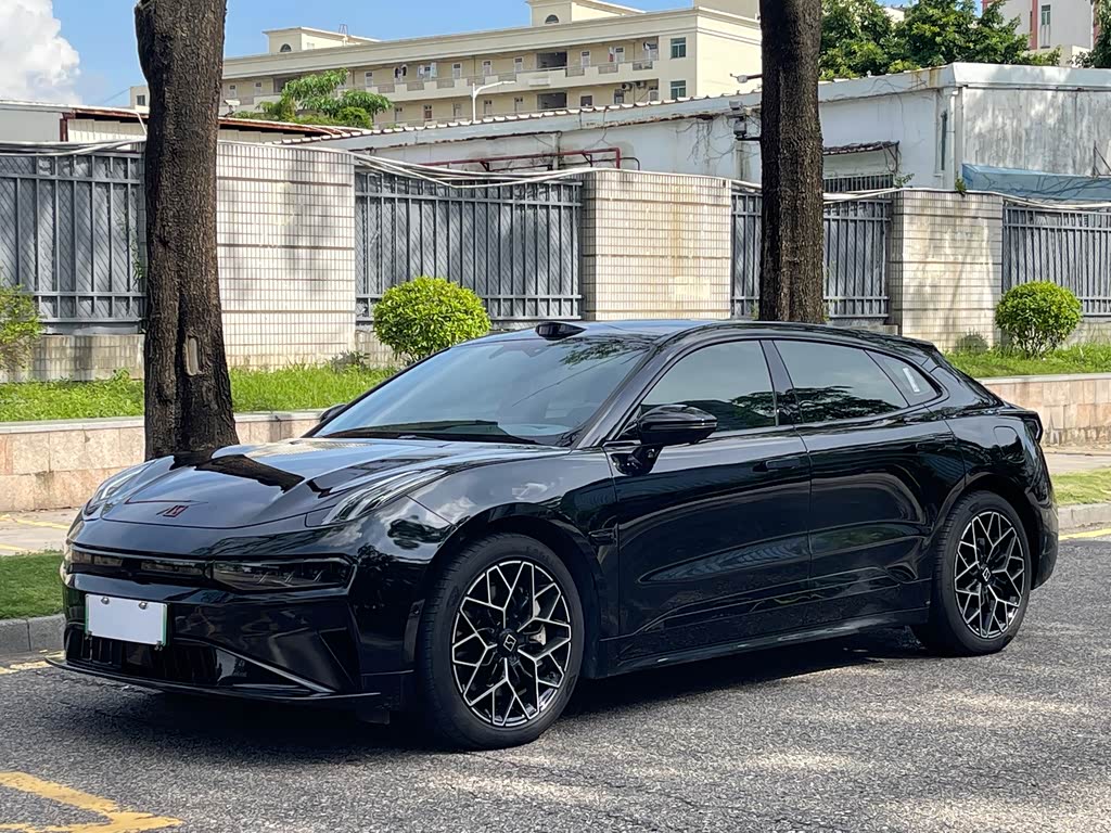 Zeekr 001