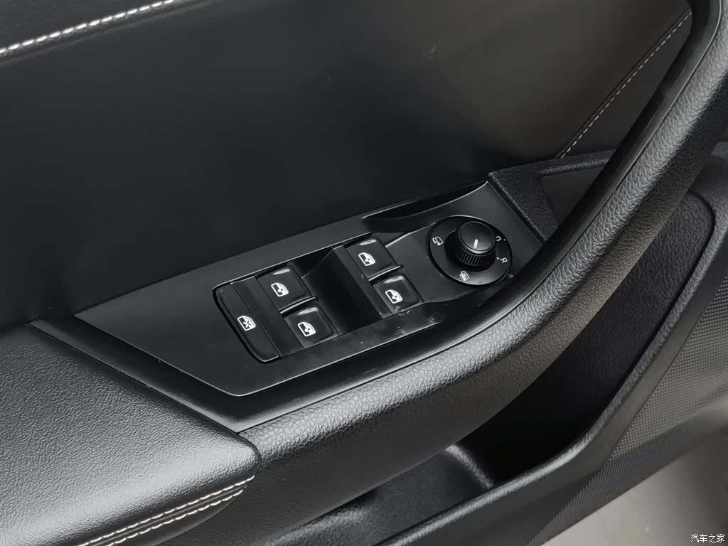 Skoda Superb, 2022 9