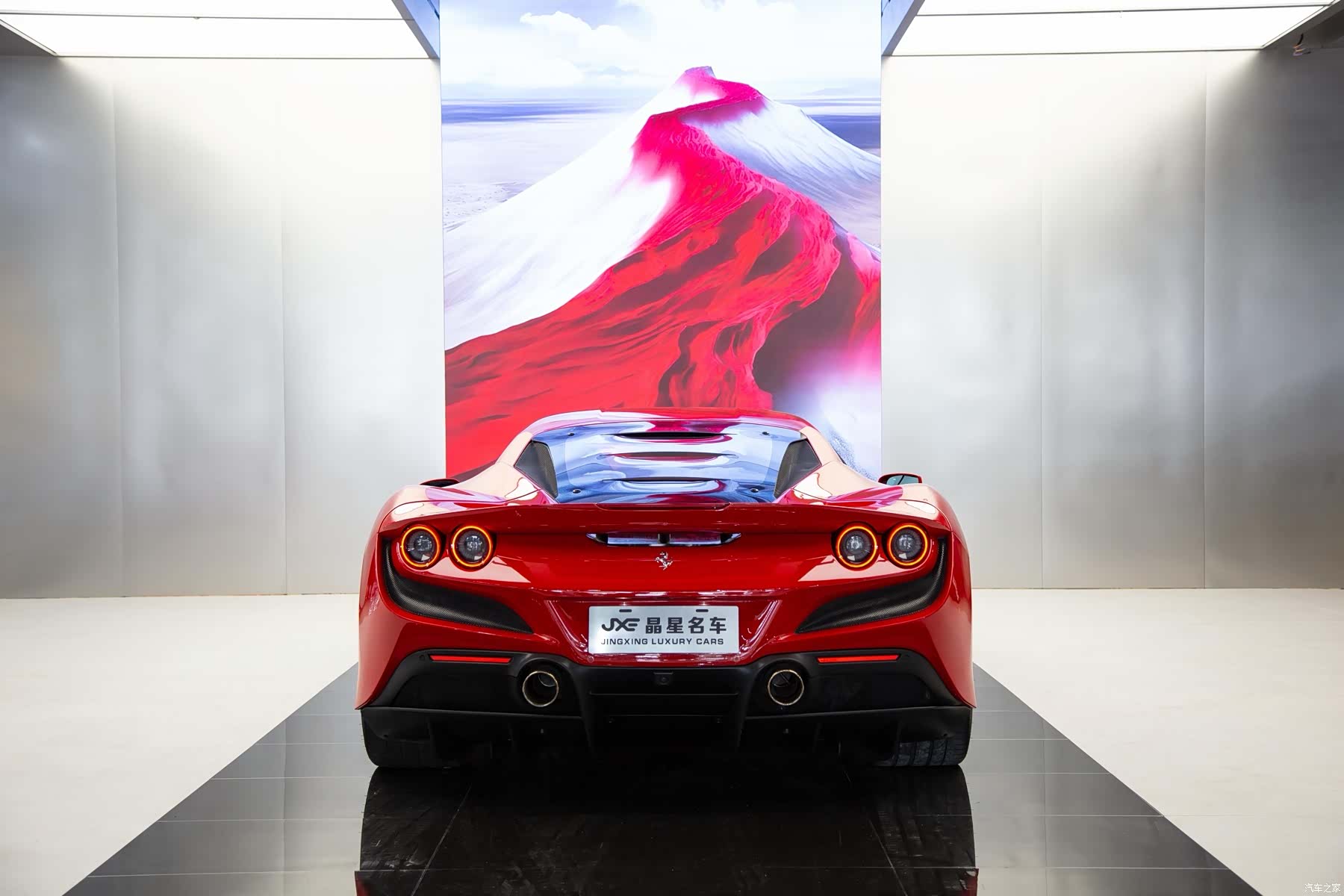 Ferrari F8, 2022 11