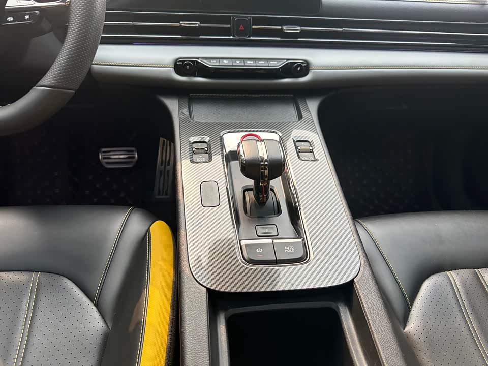 Trumpchi Shadow Leopard