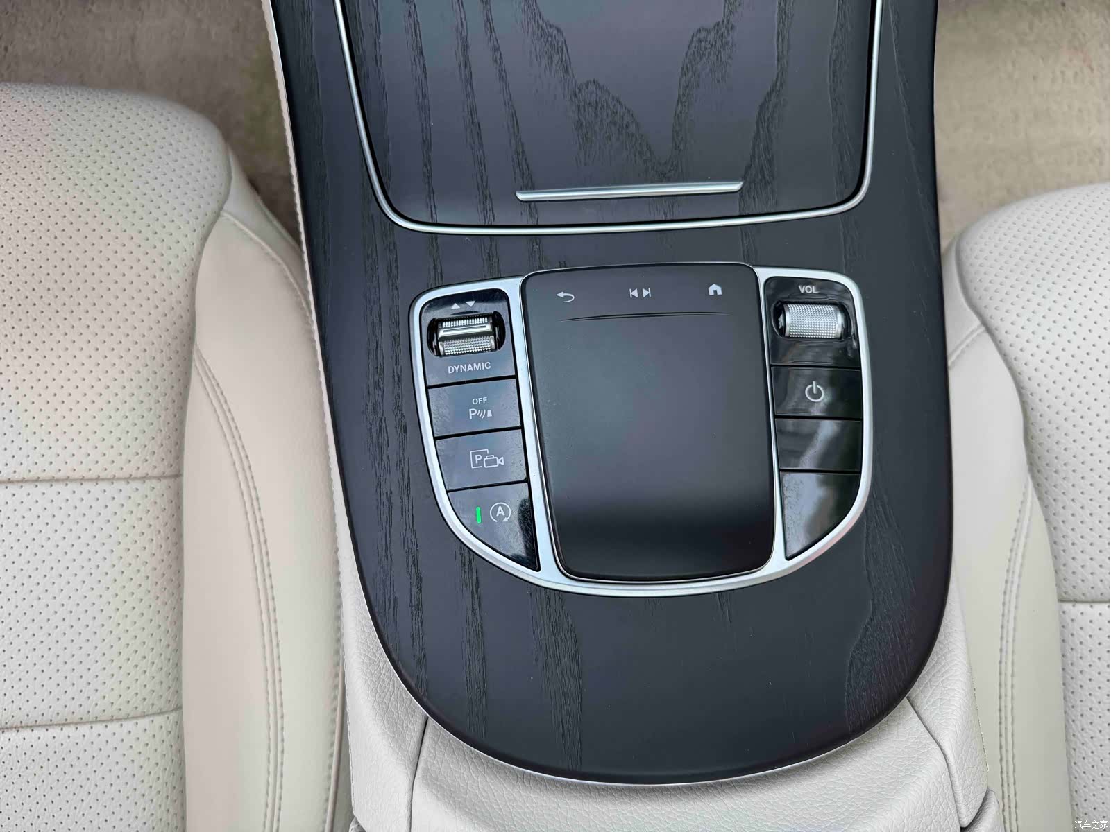 Mercedes-Benz E-Class, 2021 13