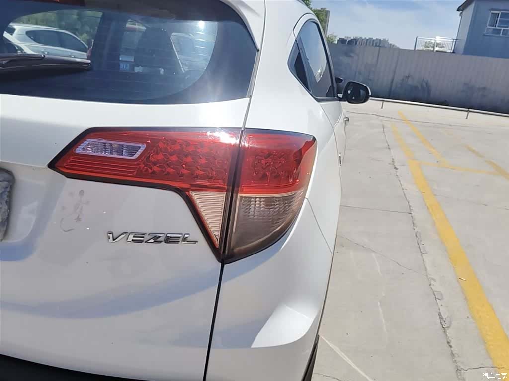 Honda Vezel, 2015 8