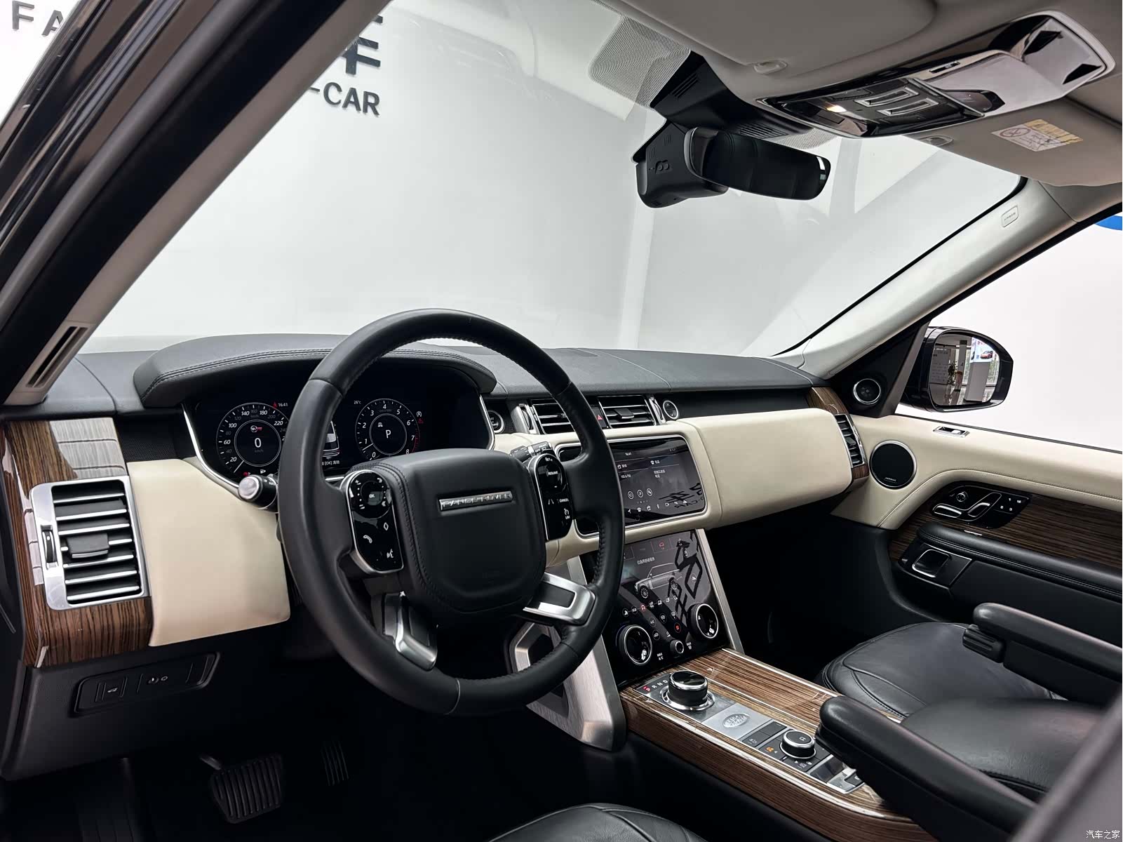 Land Rover Range Rover, 2019 9