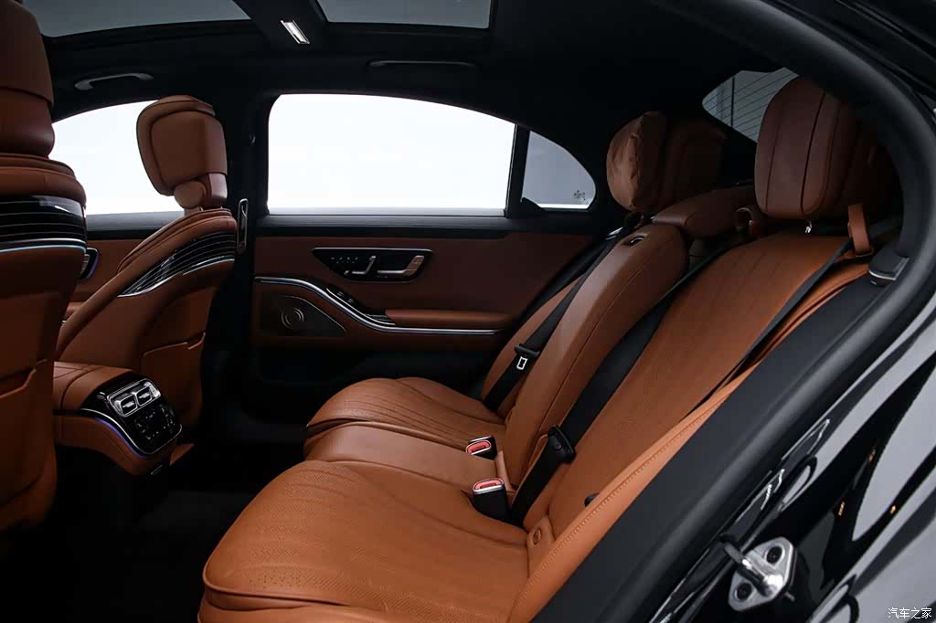 Mercedes-Benz S-Class, 2023 14