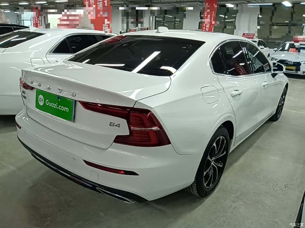 Volvo S60, 2022 7