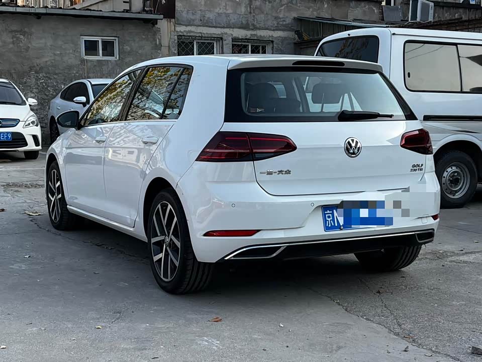 Volkswagen golf