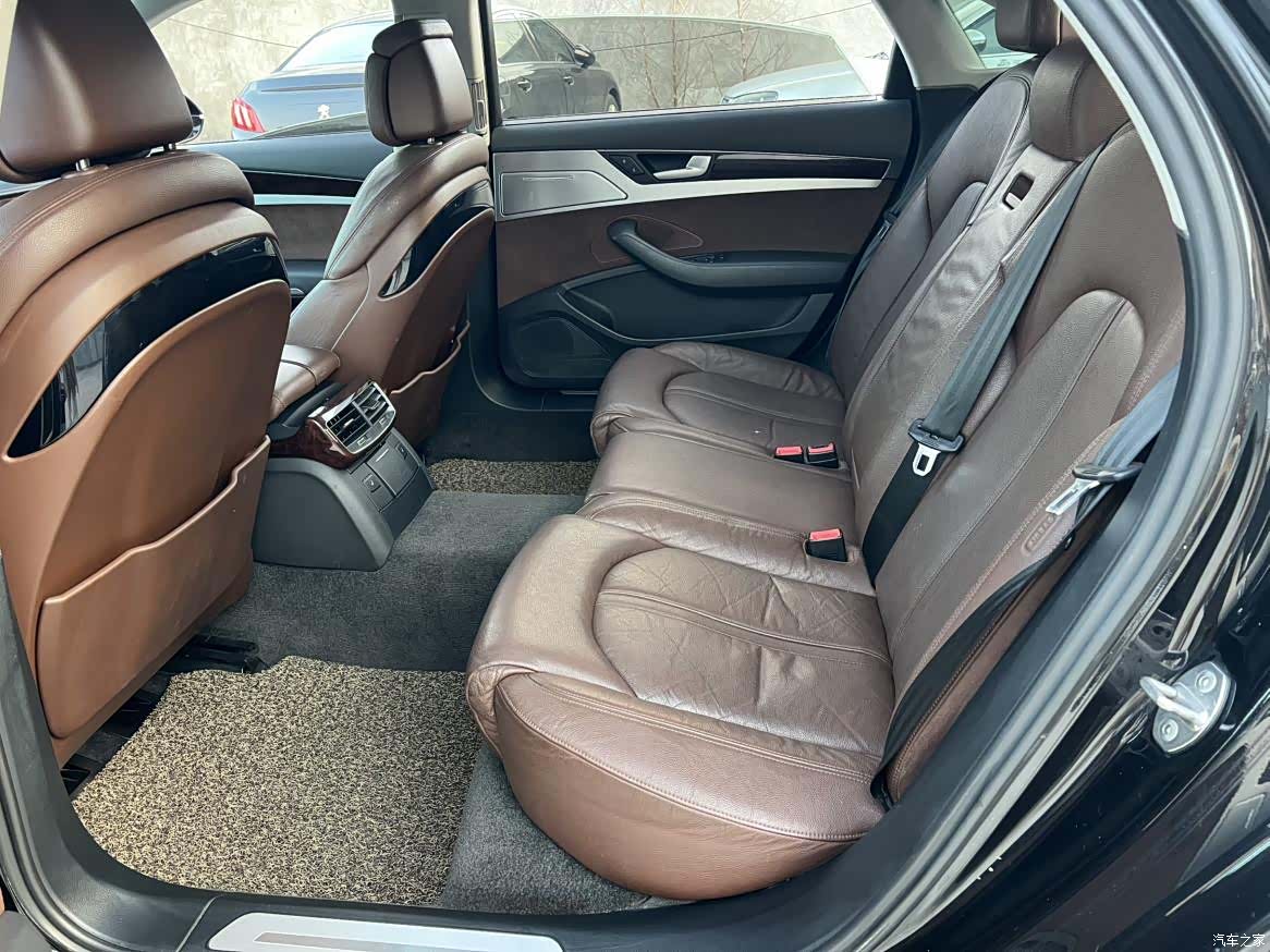 Audi A8L, 2014 9