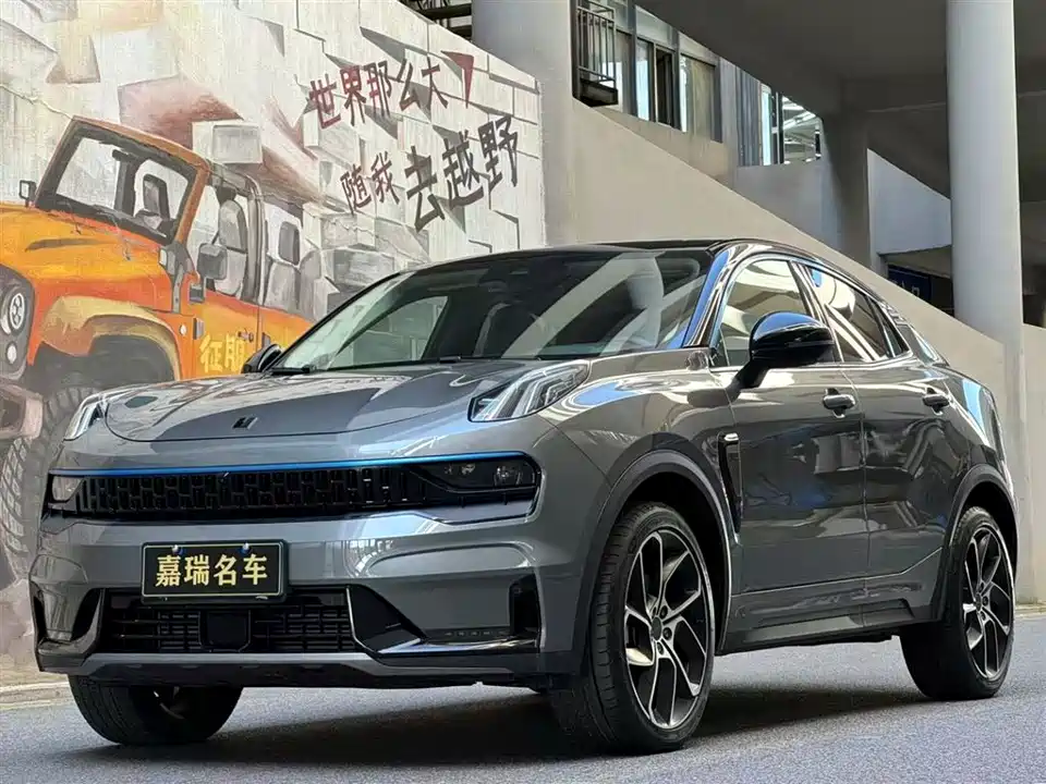 Lynk & Co 05