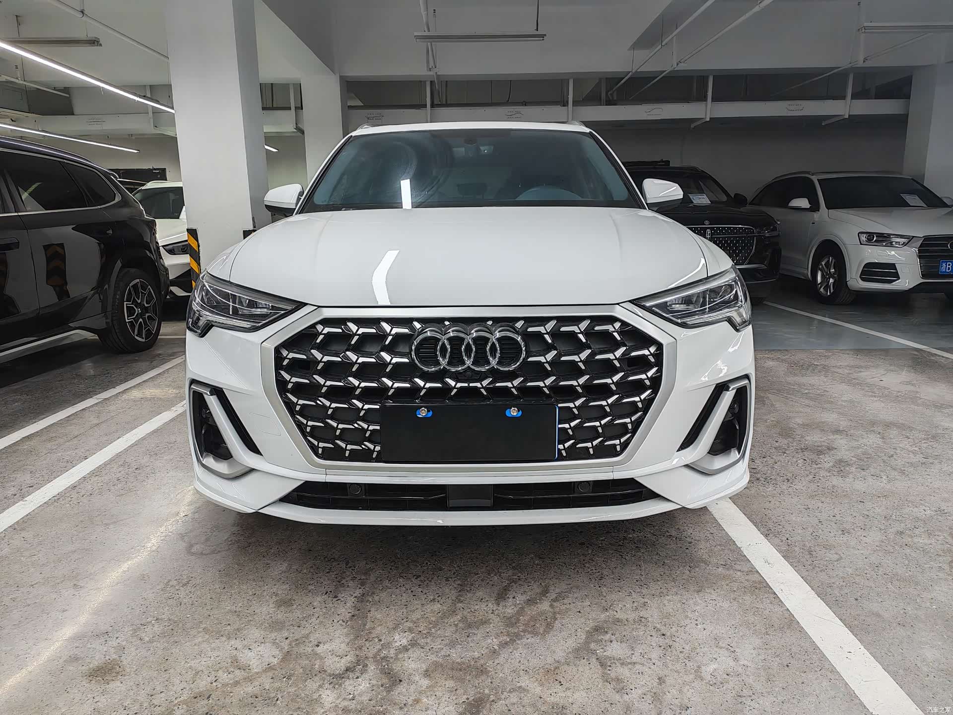 Audi Q3, 2024 2