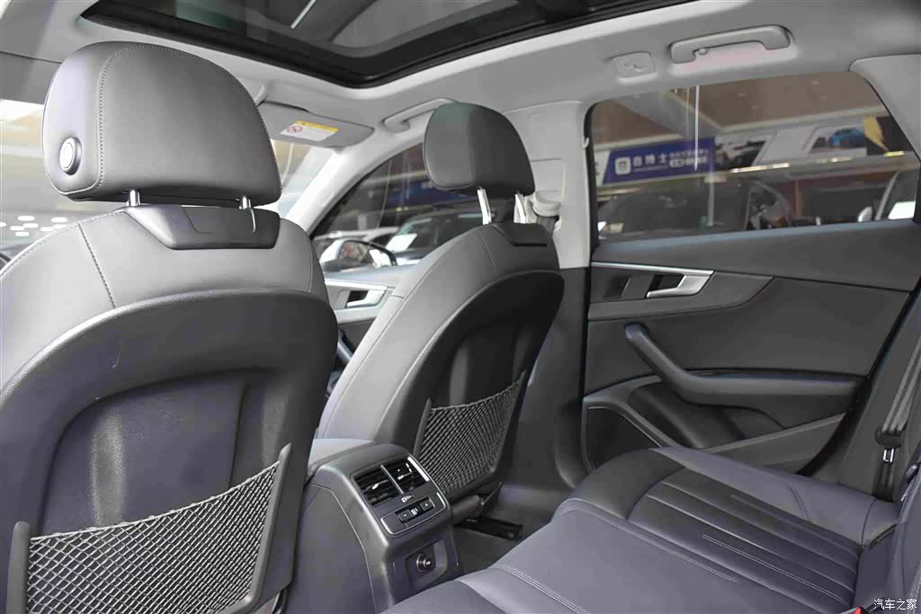 Audi A4, 2021 8