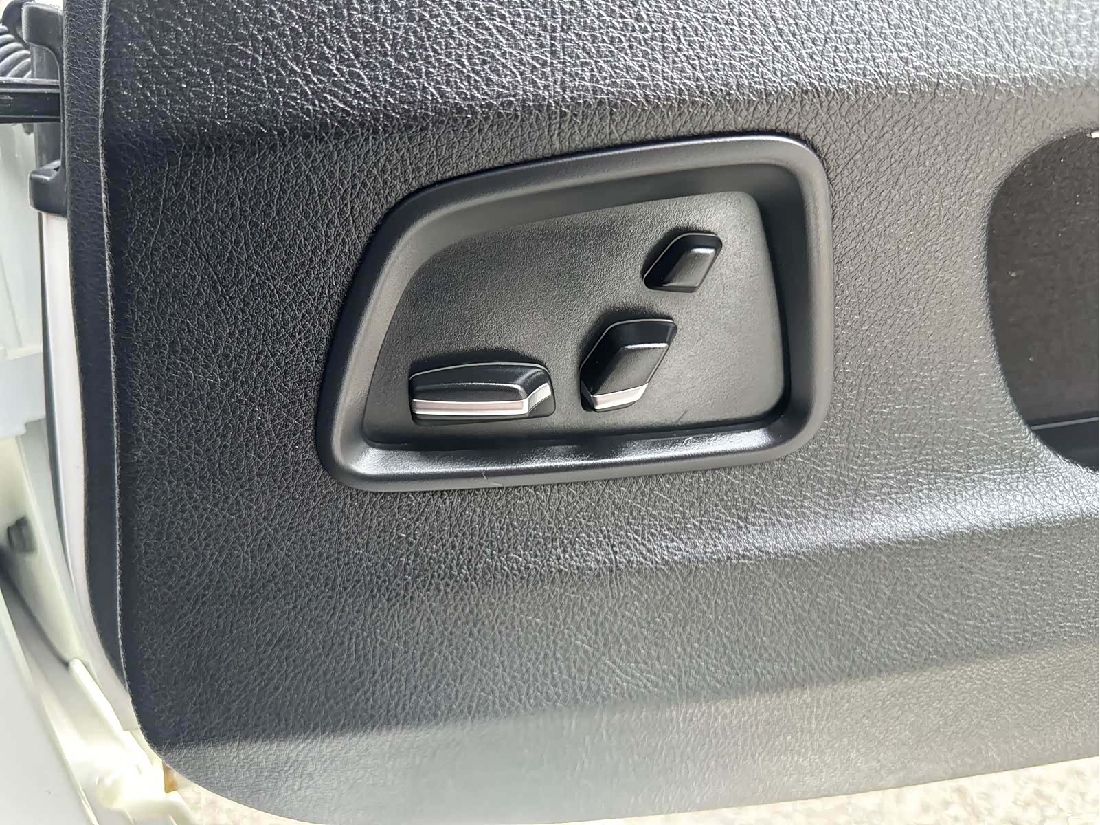 BMW 5 Series, 2016 16