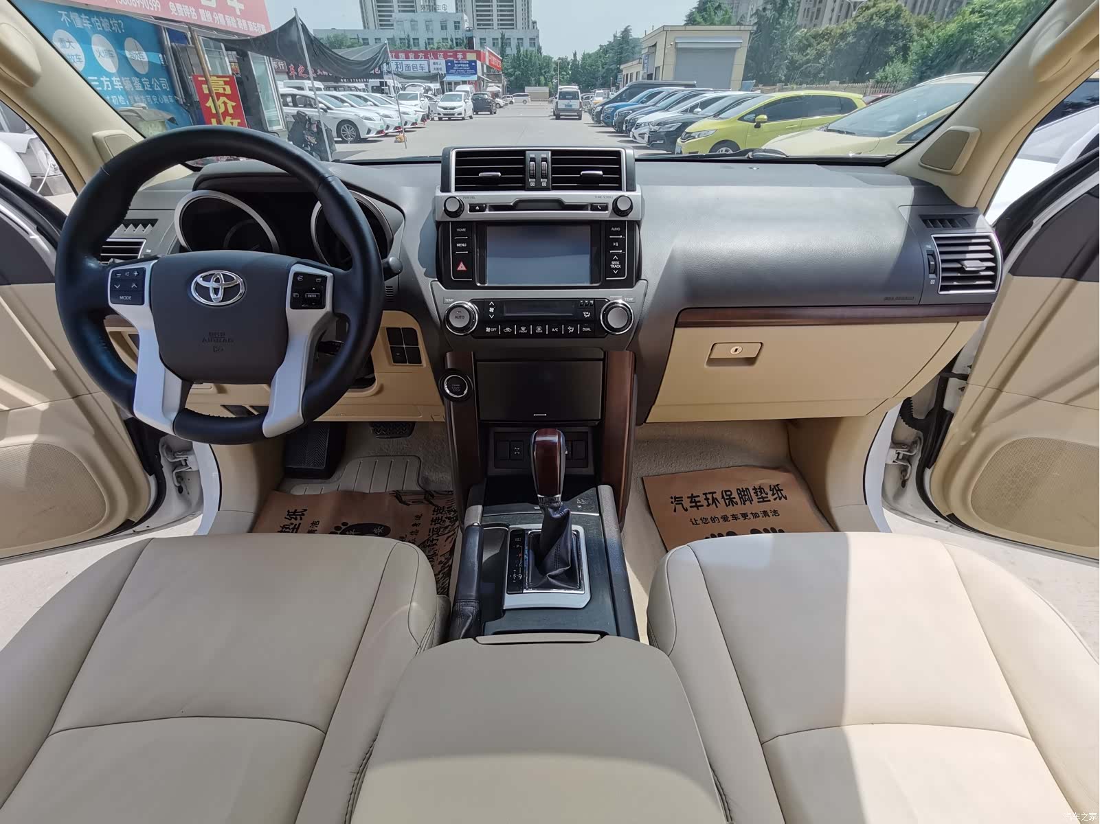 Toyota Prado, 2014 10