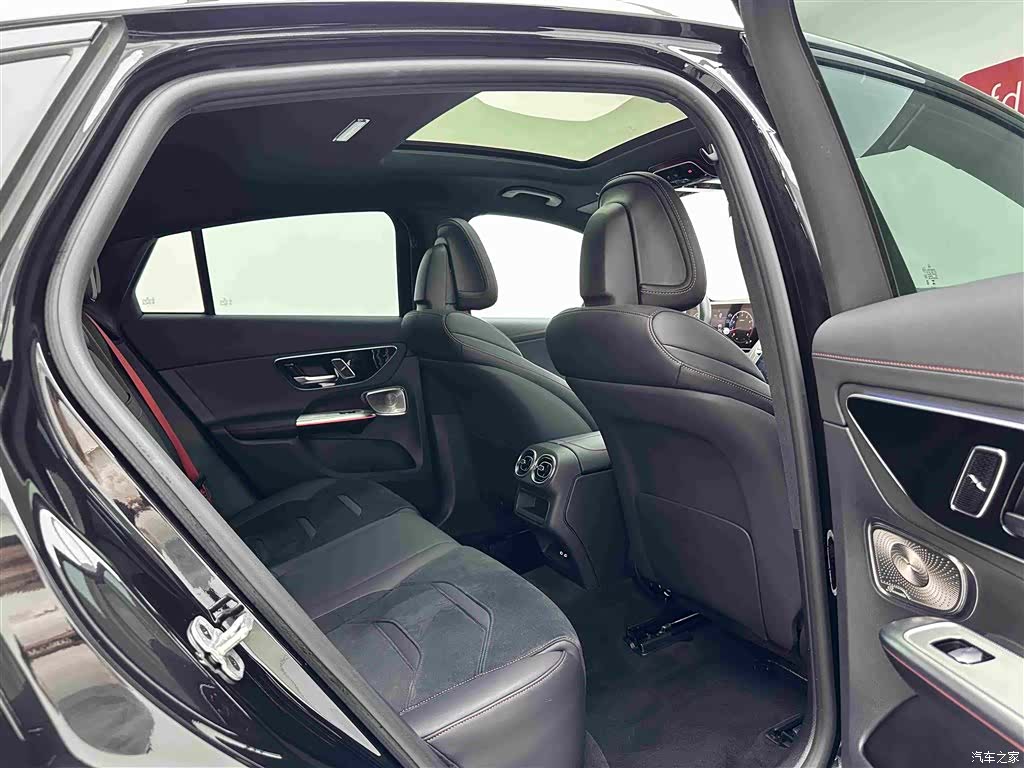 Mercedes-Benz GLC, 2025 22