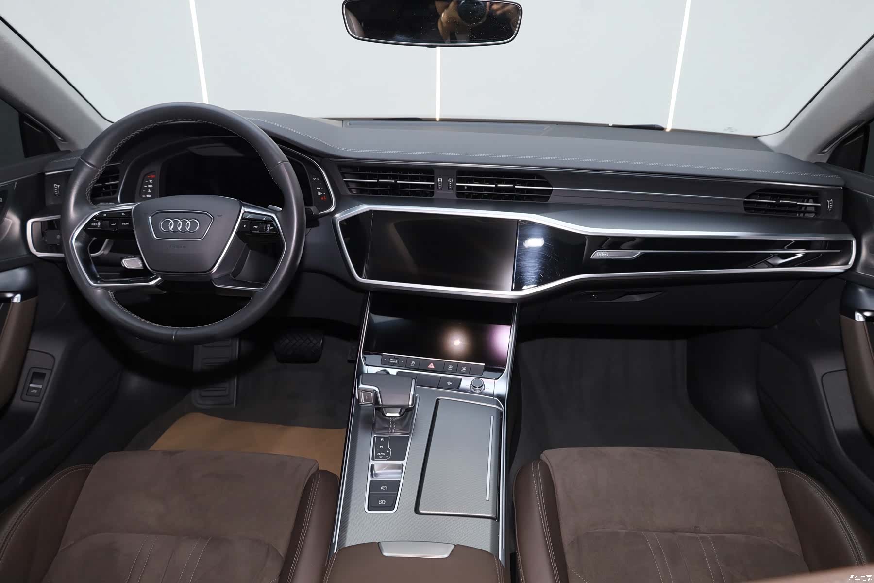 Audi A7L, 2024 25