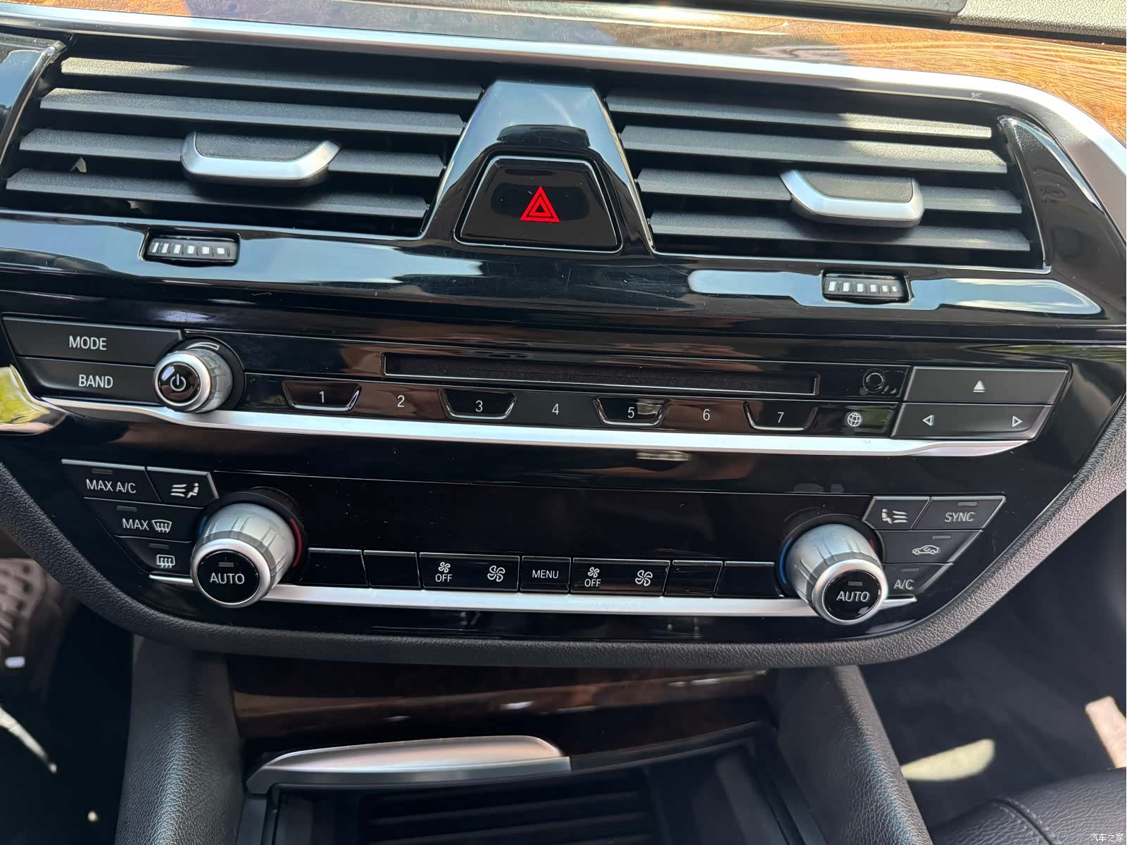 BMW 5 Series, 2017 34