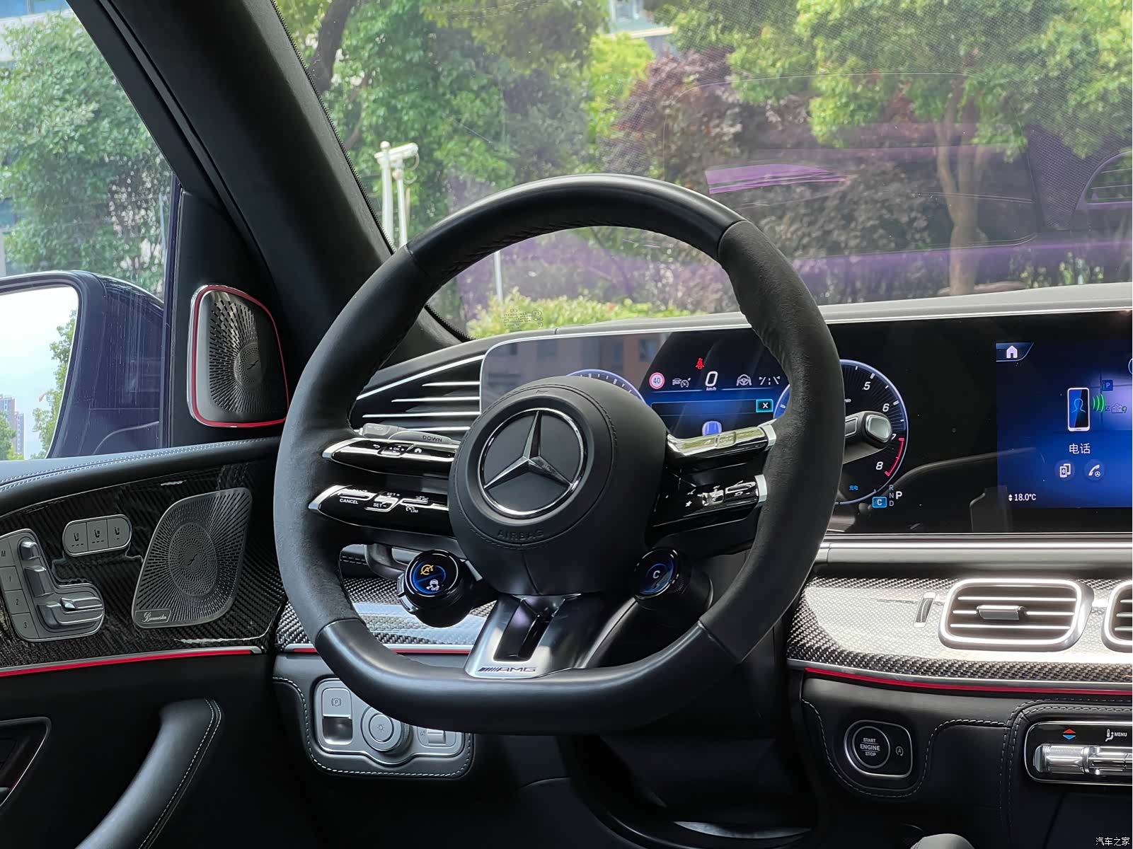 Mercedes-Benz GLS, 2024 11