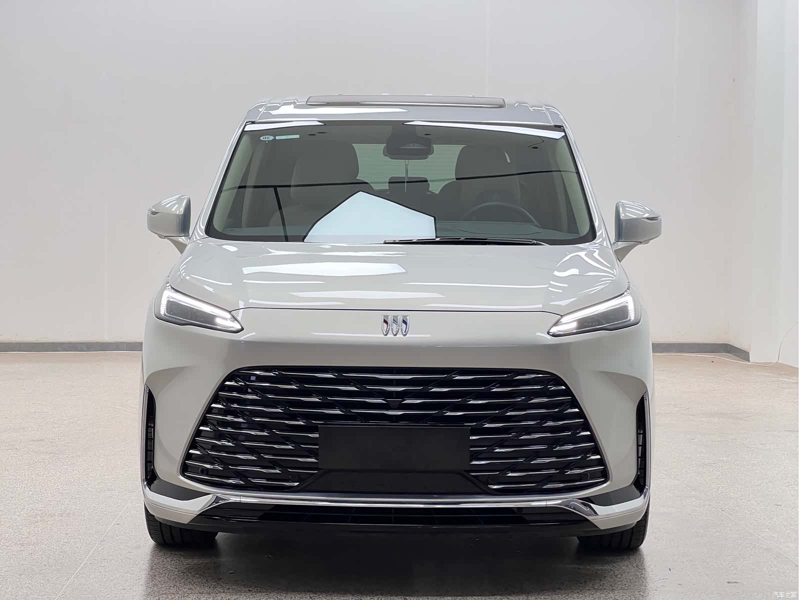 Buick GL8, 2025 2