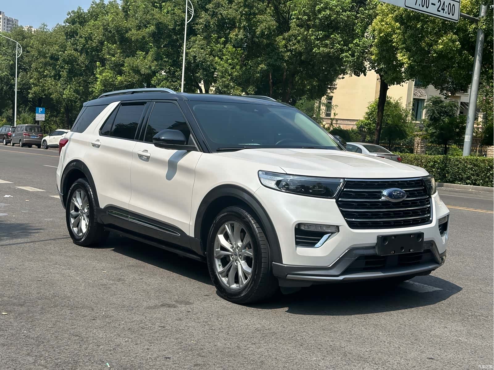 Ford Explorer, 2020 3