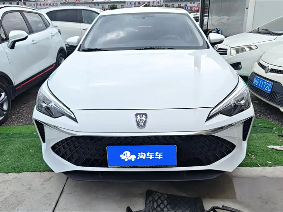 Roewe i5