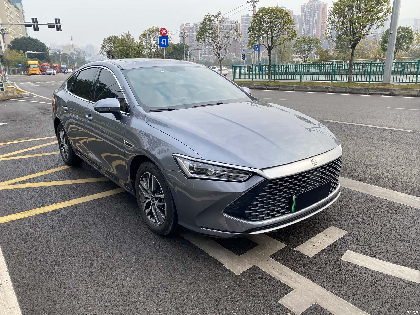 BYD Qin, 2022 3