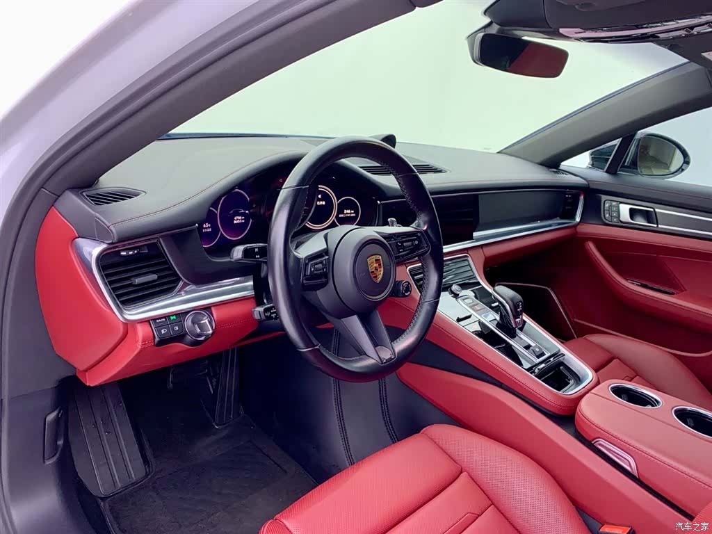 Porsche Panamera, 2023 17