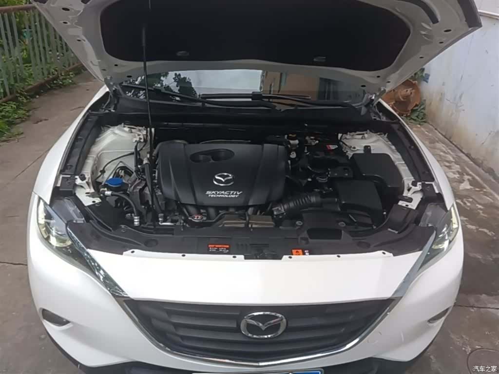 Mazda CX-4, 2019 20