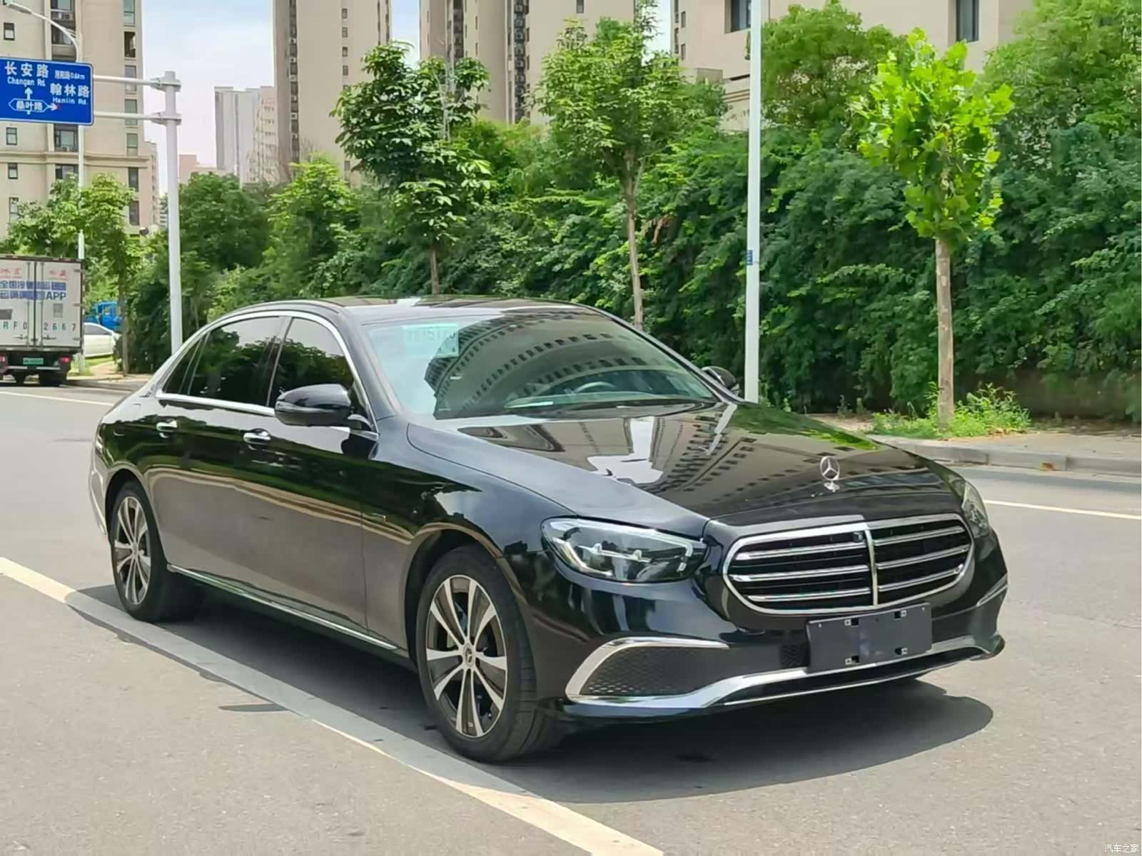 Mercedes-Benz E-Class, 2021 3