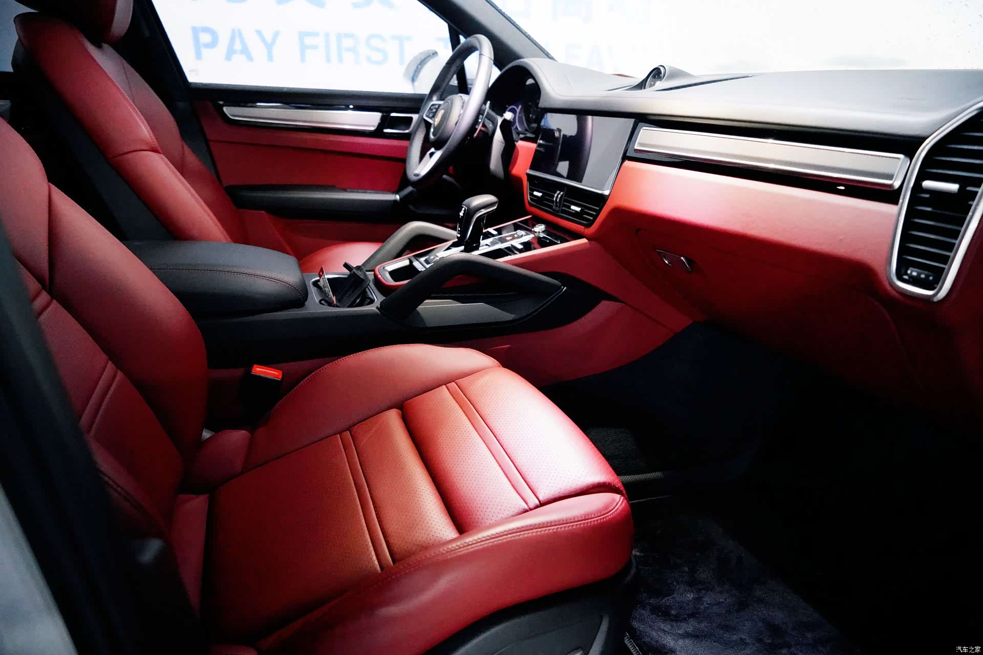 Porsche Cayenne, 2021 все фото