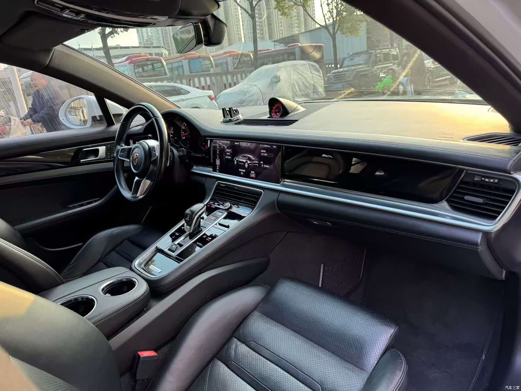 Porsche Panamera, 2019 15